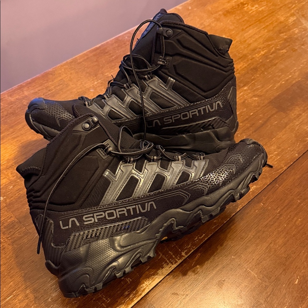 La Sportiva Men's Ultra Raptor II Mid Leather GTX Hiking Boots 12 Wide